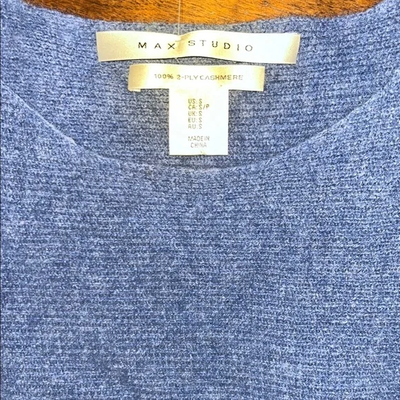 Max Studio 100% 2-Ply Cashmere Sweater in Blue Women’s size Small - Picture 11 of 11